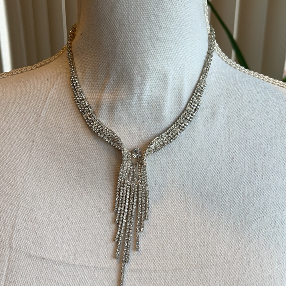 Stunning diamond necklace